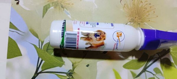 Spray repousse poils pour chie