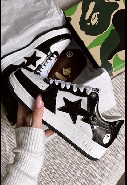 Bape sta (black  and white )