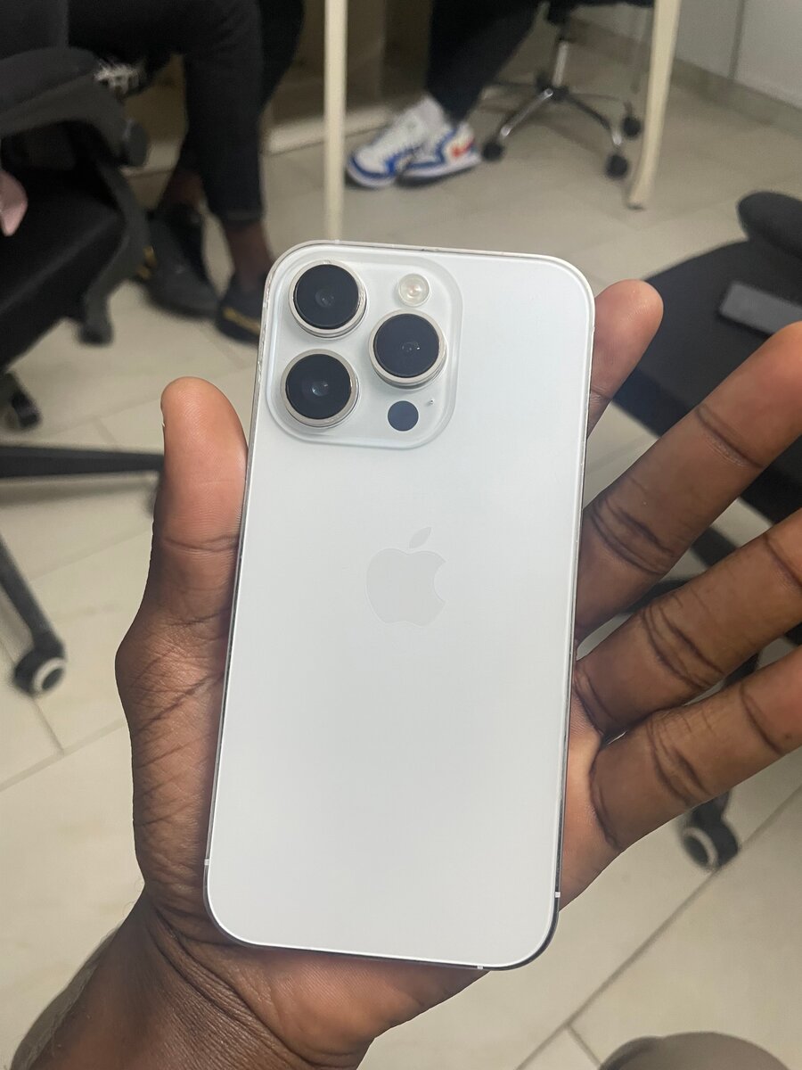 iPhone Pro Max 128GB