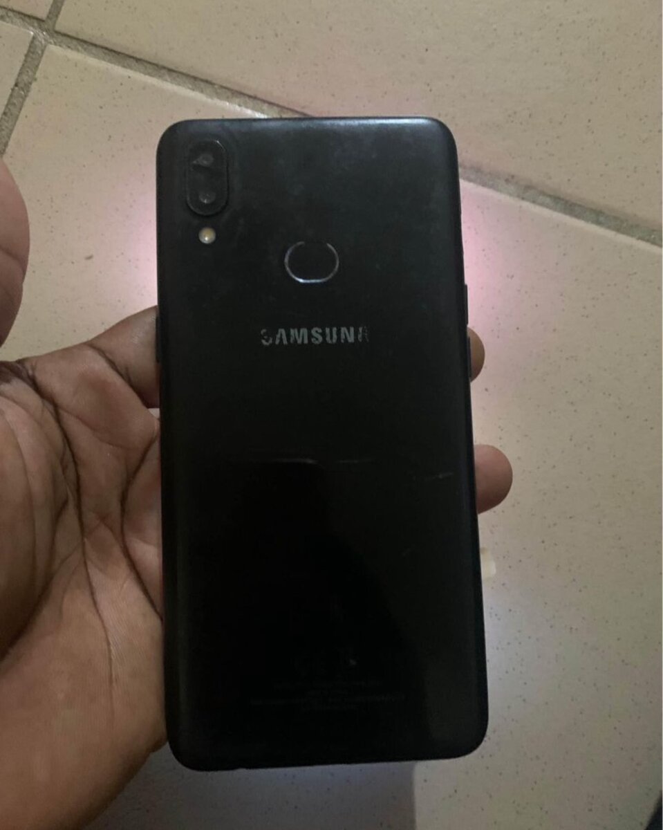 Samsung A10s