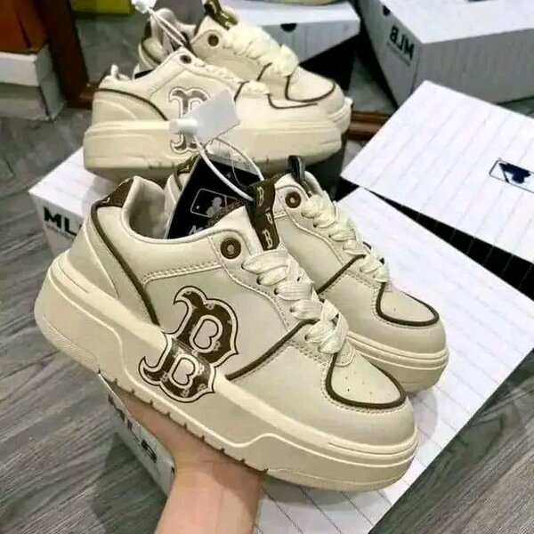 Baskets MLB homme en cuir blanc