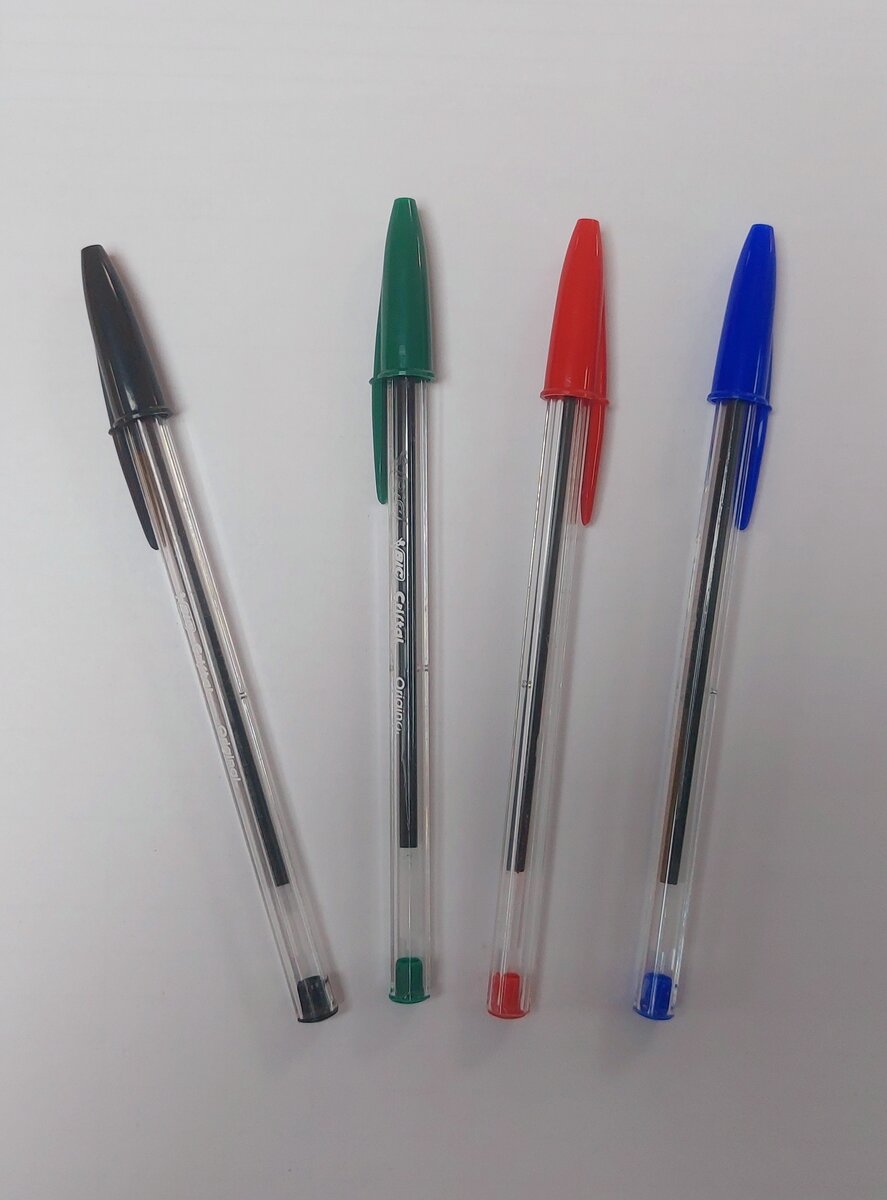 Stylos BIC Cristal(50 PCS)