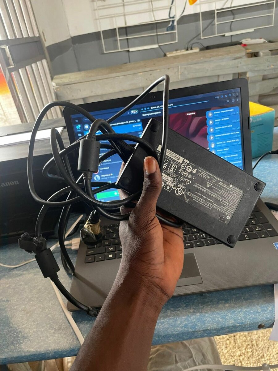 CHARGEUR PC ORIGINAL