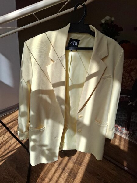 Пиджак от Zara