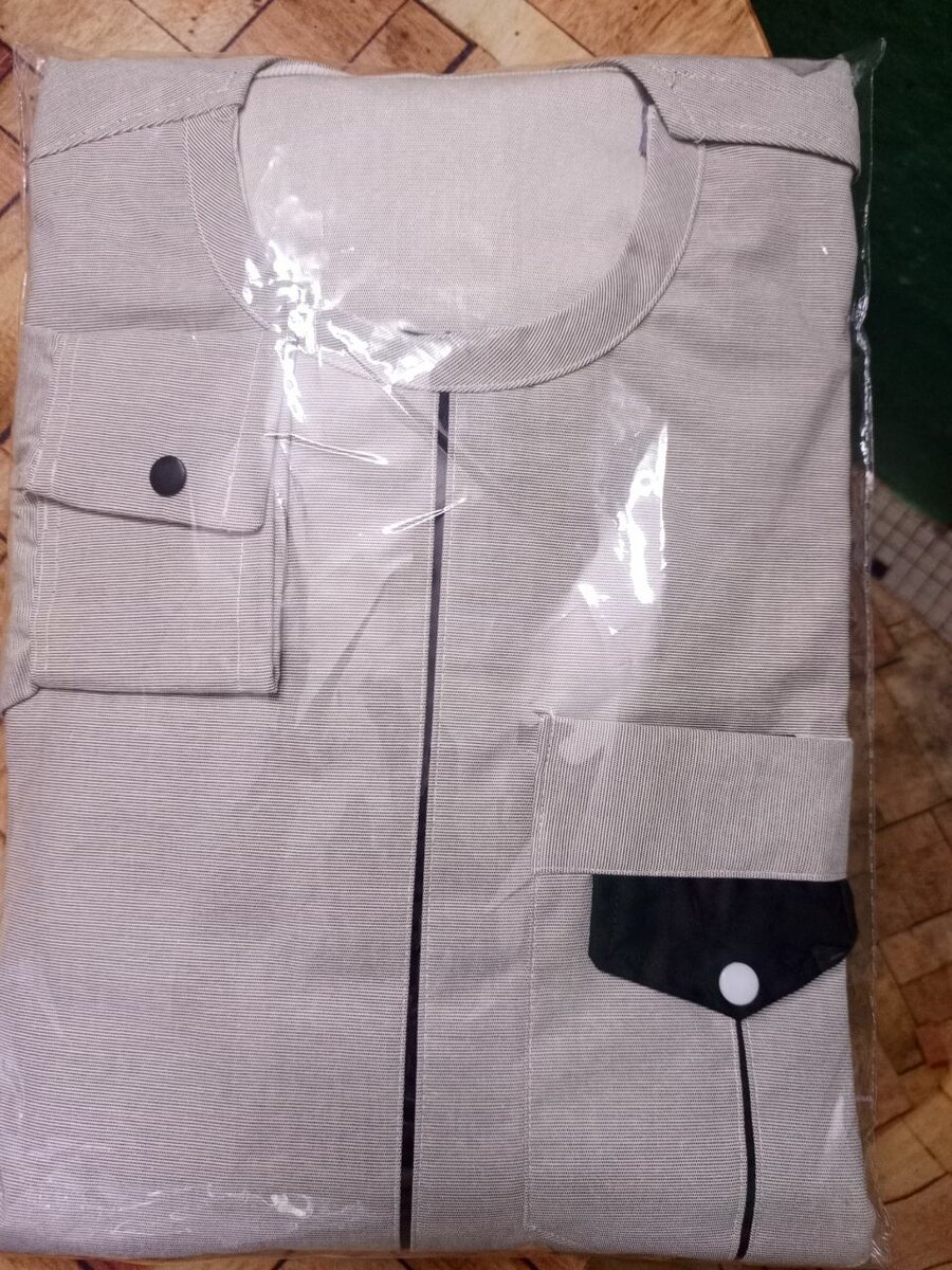 Tunique élégante homme