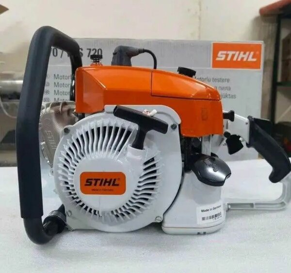 Tronçonneuse professionnel 70cm³STIHL