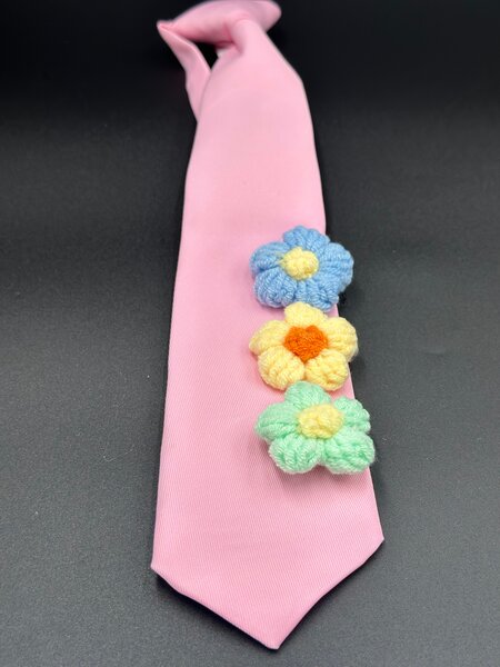 Elegant Decorative Ties Set
