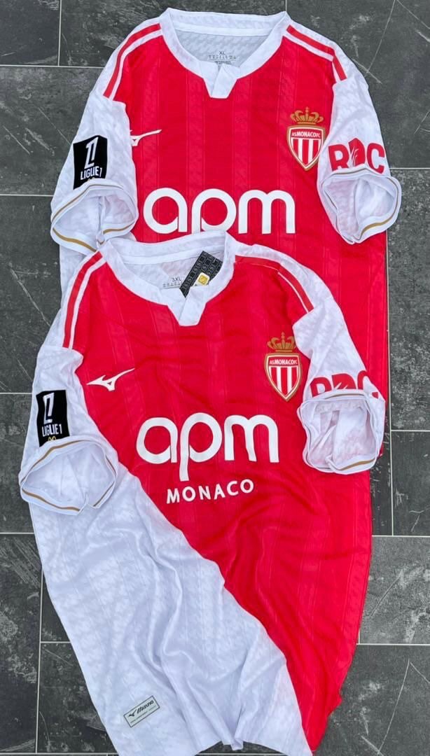 Maillots de football élégants