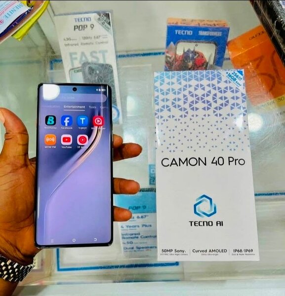 Tecno Camon 40 Pro