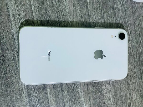 iPhone XR Blanc