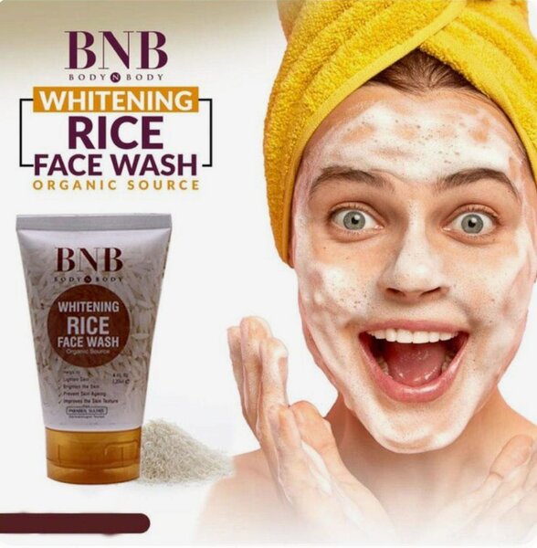BNB Extract Rice Face Wash