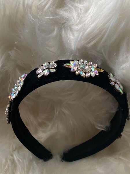 Ladies headband