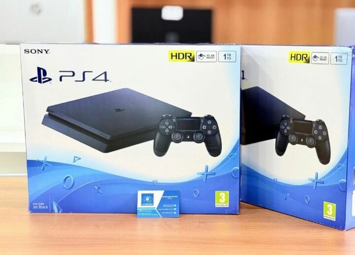 PS4 Slim