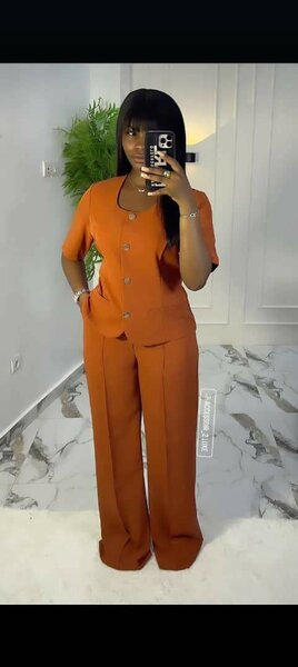 Tailleur pantalons élégants