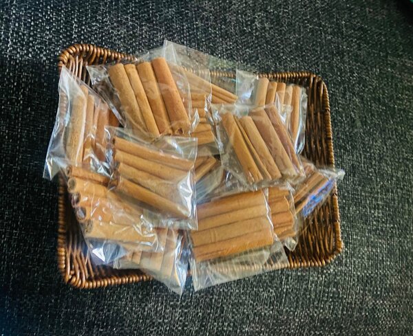 8 Bâtons de cannelle naturels