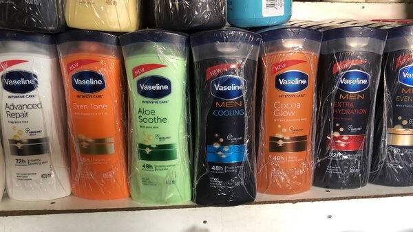 Vaseline lotion for men and women