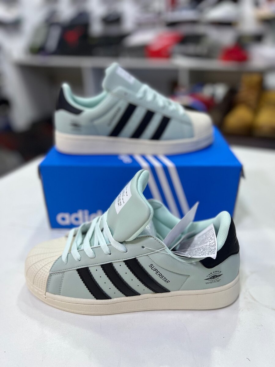 Adidas superstar