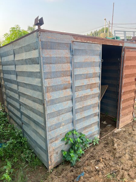 Abri de jardin en métal