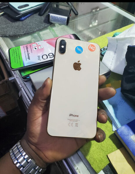 iPhone XS 64Go Reconditionné