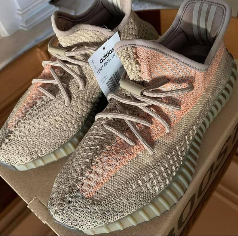 Chaussure Yeezy 350 ( original dans carton)