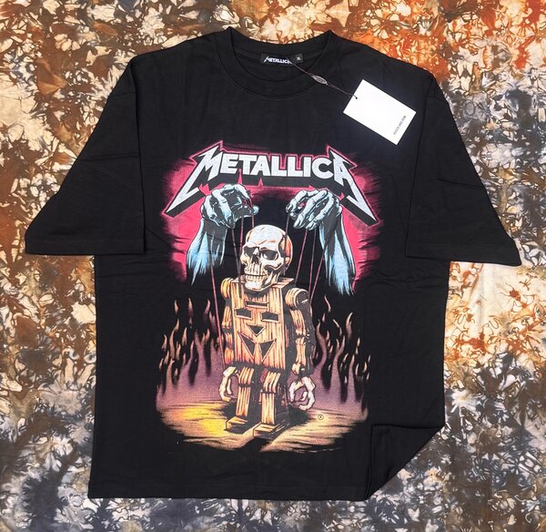 T-shirt graphique tendance