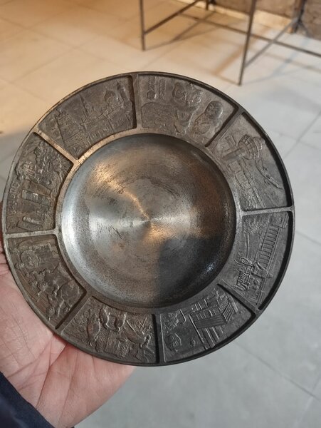 Wall plate