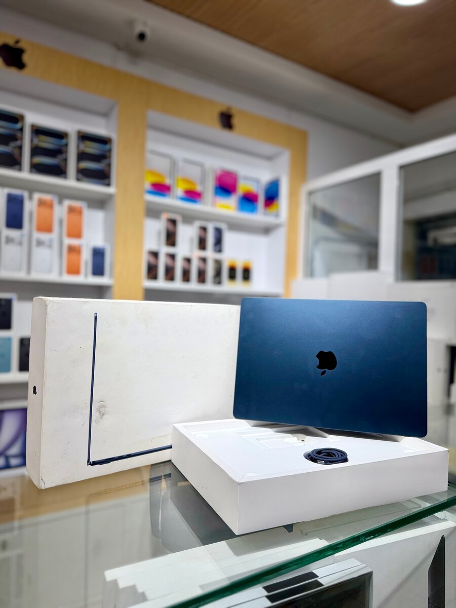 Mackbook Air M4