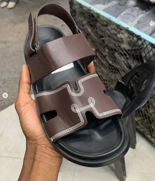 Stylish and comfortable sandals brown