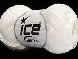 Fil à tricoter blanc doux