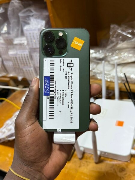 iPhone 13pro 128 giga casineufs importé avec garantie