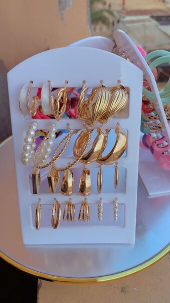 Lot de Boucles d'Oreilles Colorées et Élégantes