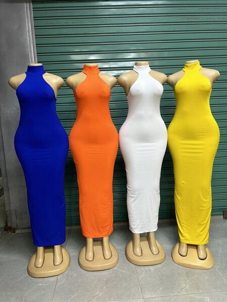 Robe Midi Évasée Élégante