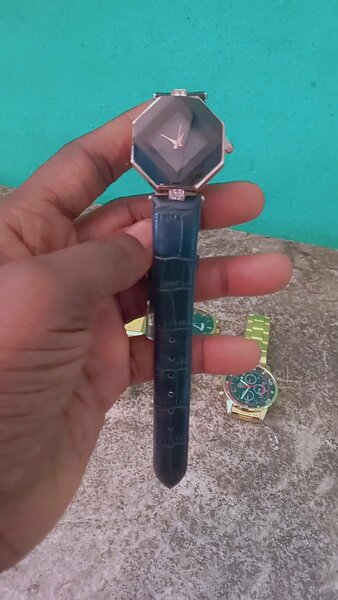 Montres élégantes pour femmes