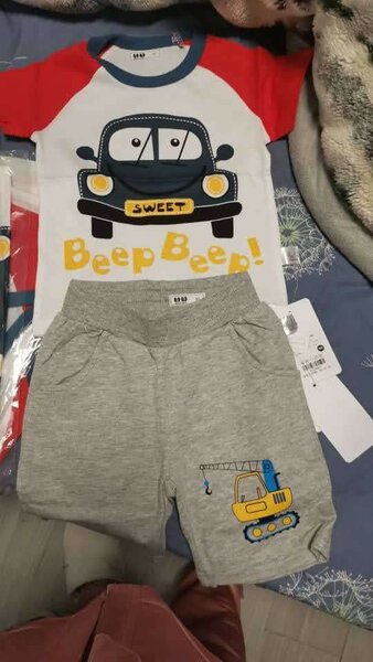 Ensemble T-shirt et Short Enfant