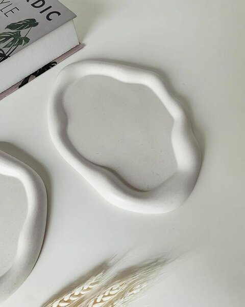 Cloud tray