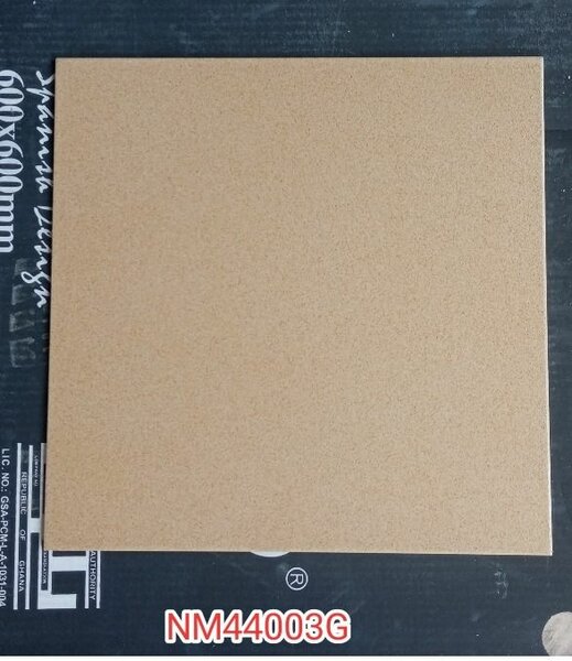 Carreaux muraux en céramique