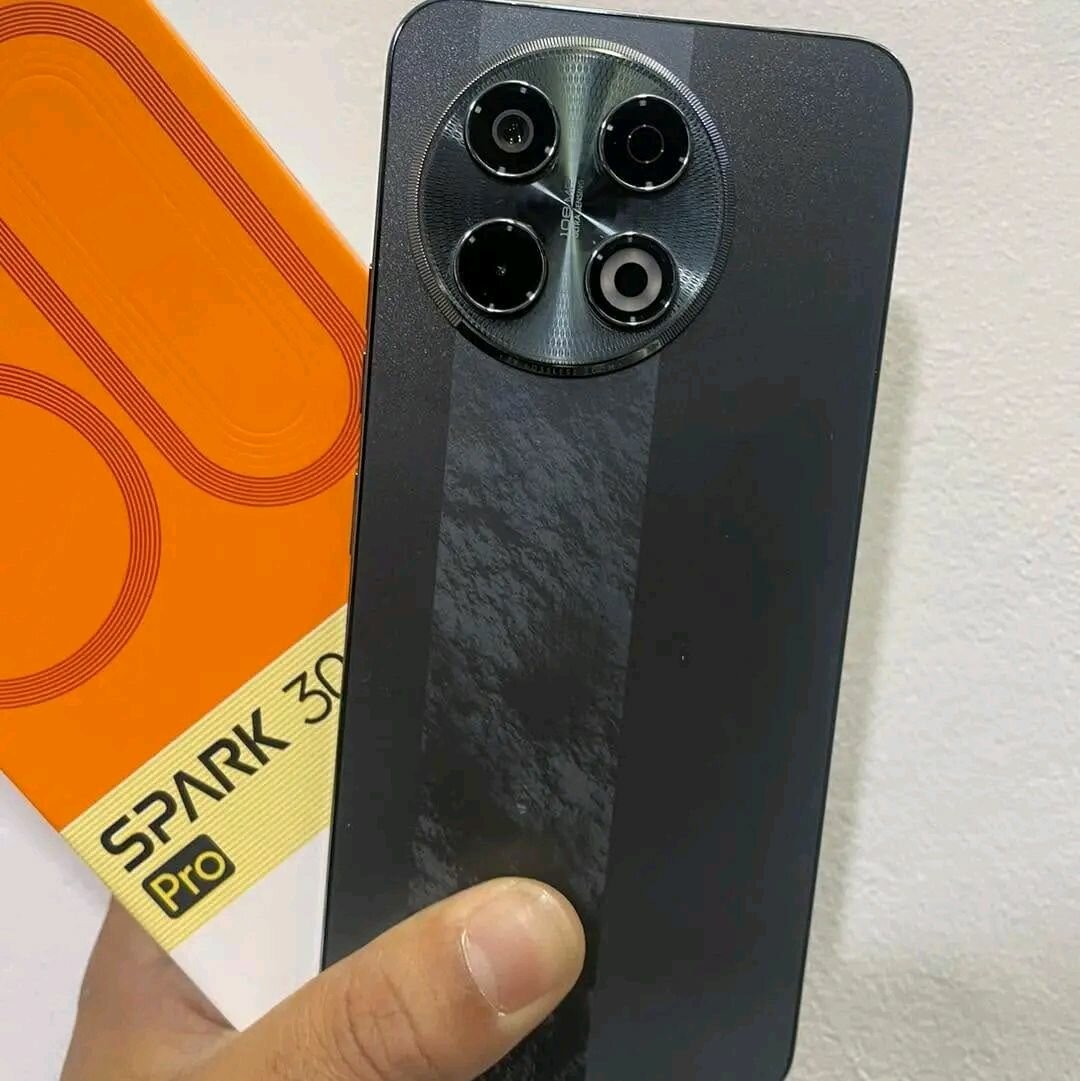 Tecno spark 30 pro 256 giga