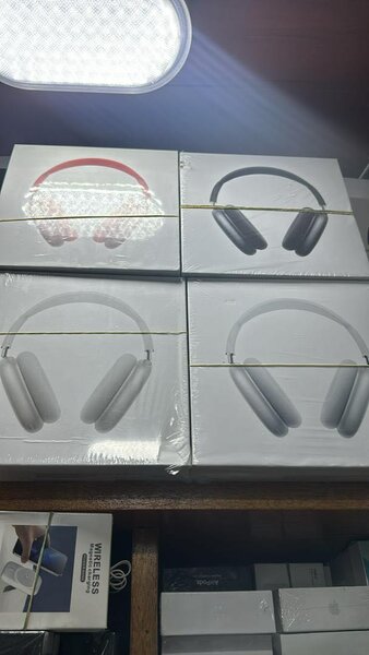 AirPod max