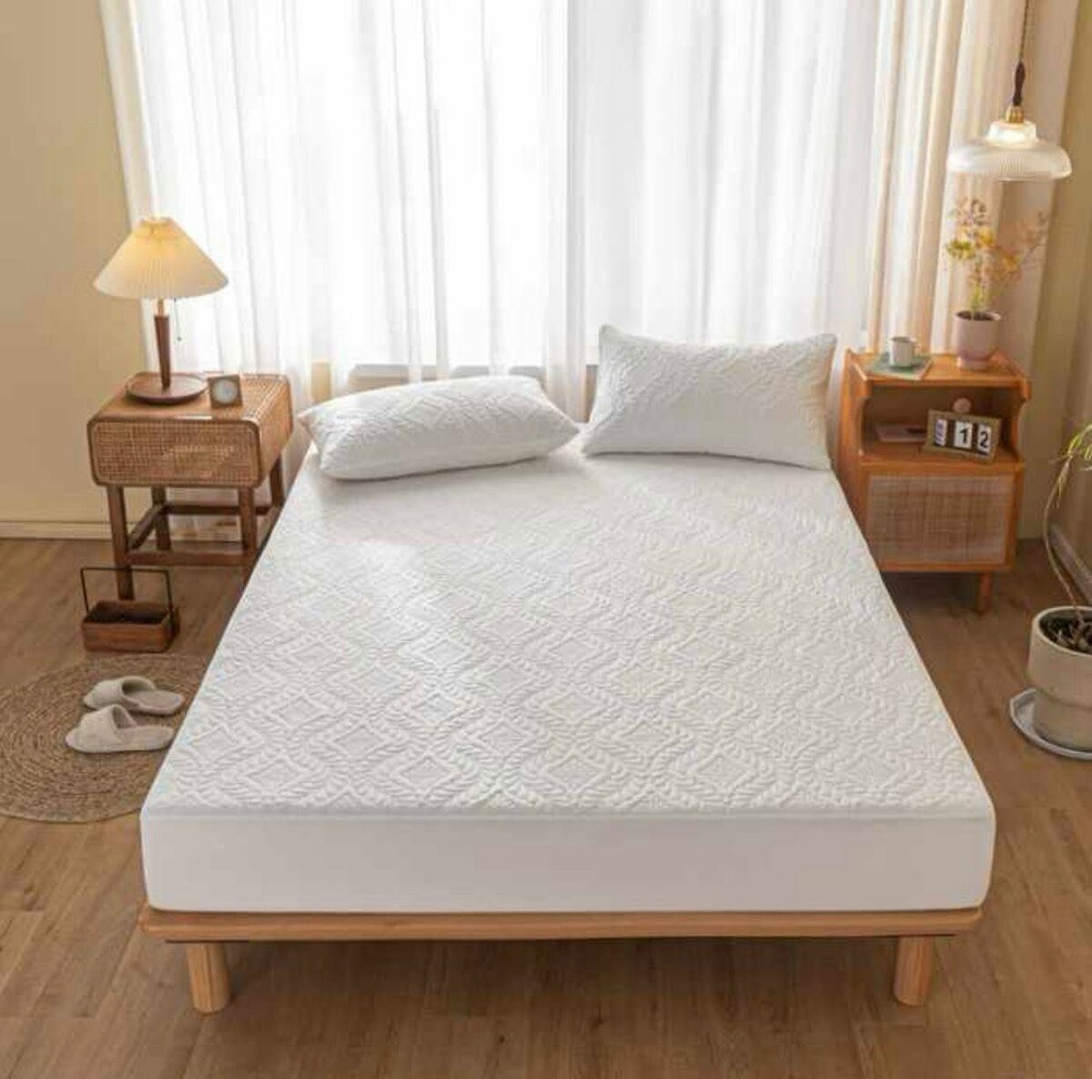 Waterproof mattress cover