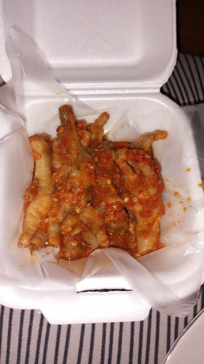 Pattes de Poulet Épicées