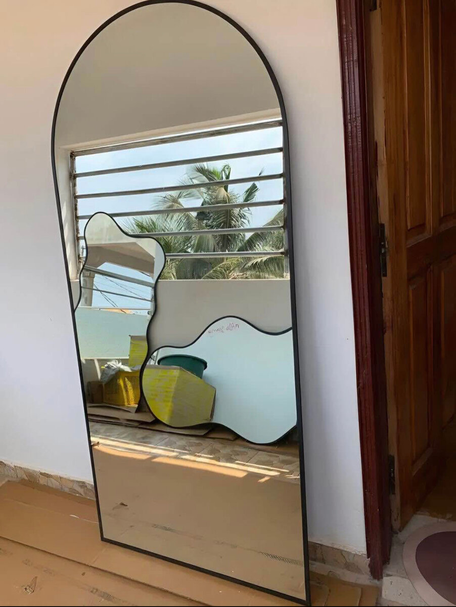 Miroir mural moderne élégant