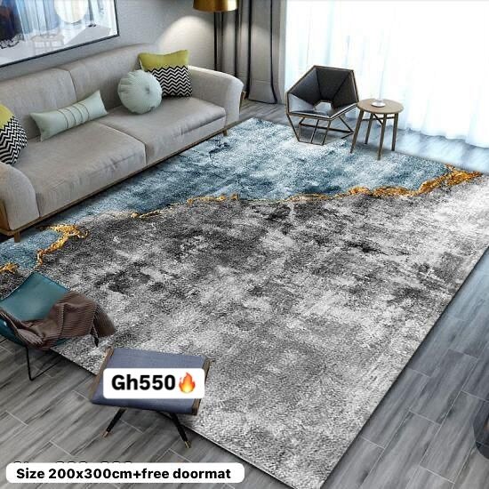 Luxurious and soft patterned carpet