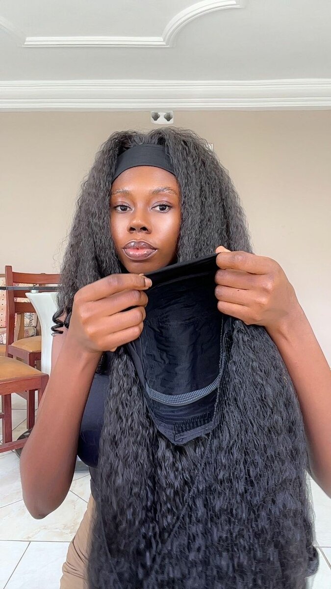 Perruque Bouclée avec Bandeau