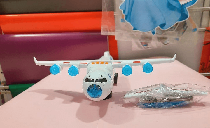Avion Jouet Interactif