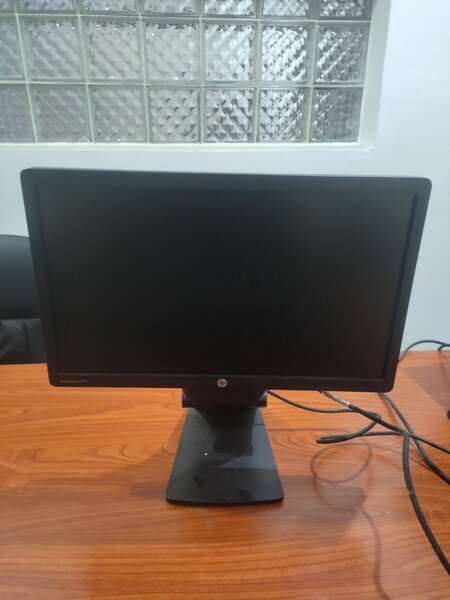 HP moniteur VGA 22'