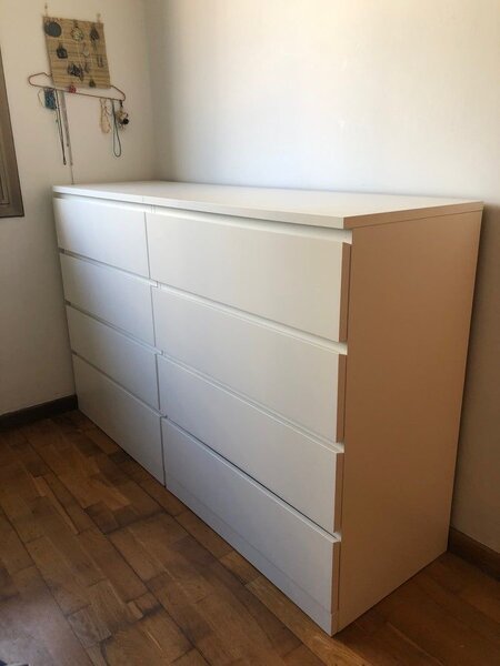 Commode blanche moderne