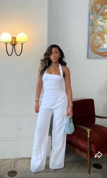 Combinaison blanche femme chic