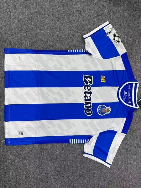 Maillot de football officiel