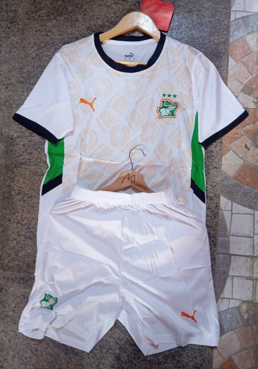 Tenue de football Puma