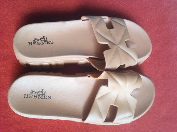 Sandales confortables HEBMES